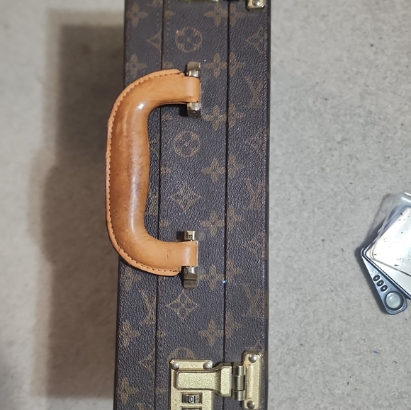 Louis Vuitton Vintage Accordion Briefcase - Picture 2 of 3